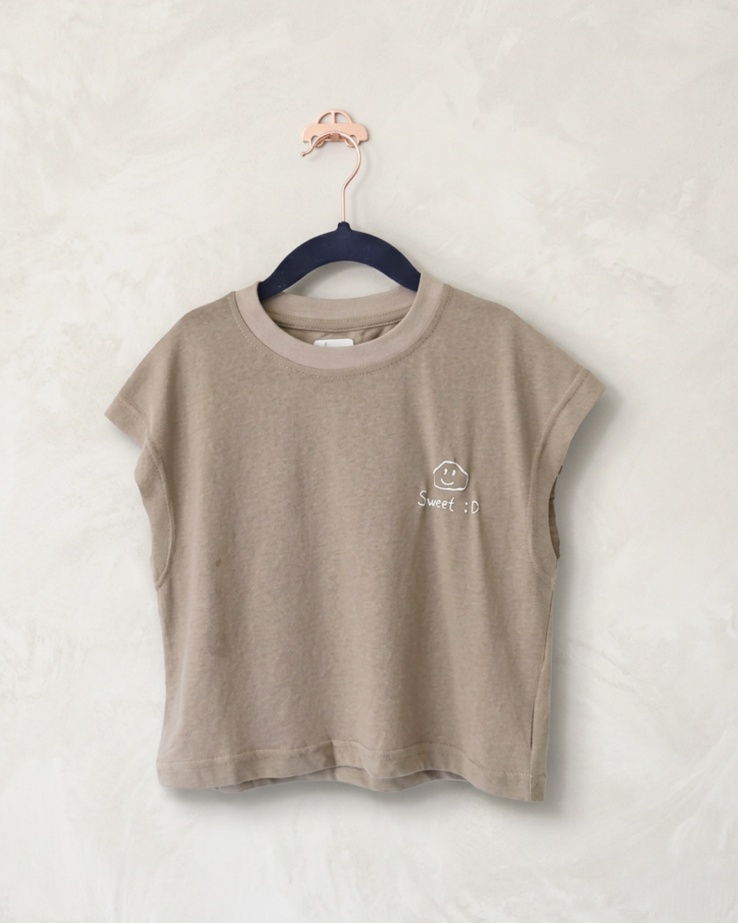 Smiley Sando T-Shirt