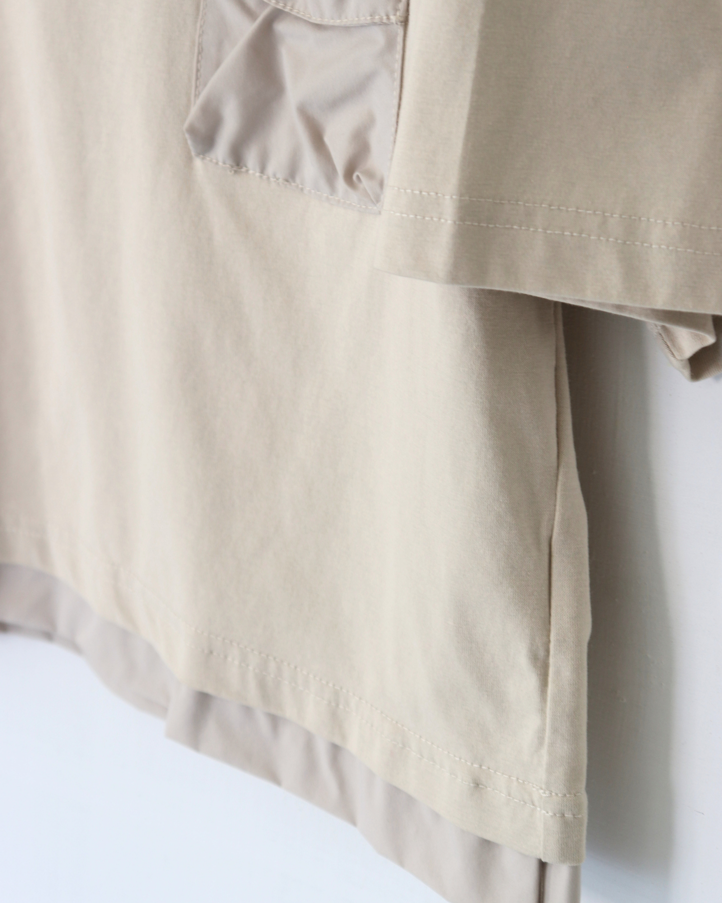 Darwin Beige Grey T-Shirt