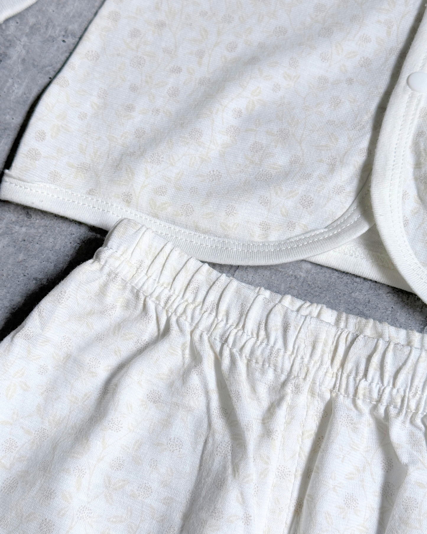Aria Ivory Baby Set