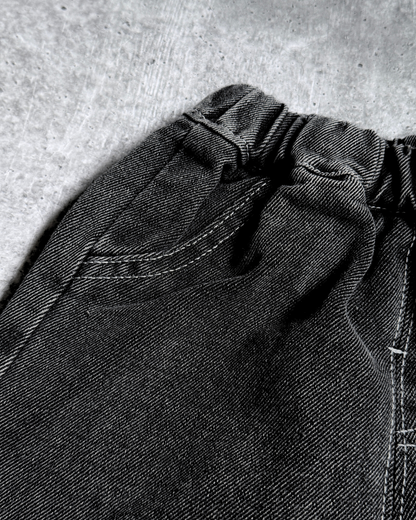 Dallas Pull Up Black Denims